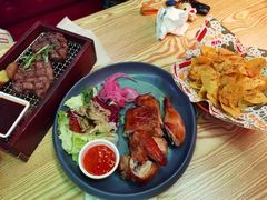 -Famous肥猫墨西哥音乐餐吧(五棵松华熙LIVE店)