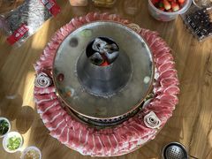 -额尔敦传统涮火锅·烧烤(鑫源山庄店)