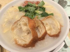 荔湾艇仔粥-点都德(千灯湖环宇城店)