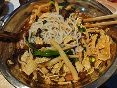 -柳州肥姨妈大骨螺蛳粉(沙河店)