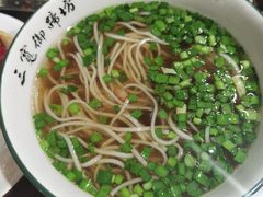 -三宽猪蹄(统一广场店)