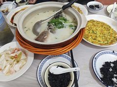 -天乐农家鱼头王(天目湖店)
