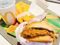 -麦当劳(田林好又多店)