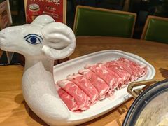 -娜仁图雅蒙古美食村(33小镇店)