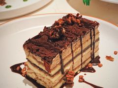 约翰丹尼歌剧院-阿妮叶李(光谷世界城店)