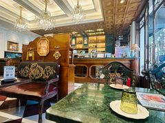 -秘密旅行Bonjour(黑金冠 江南西店)