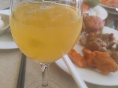 -东方红海鲜百汇(国际大厦店)