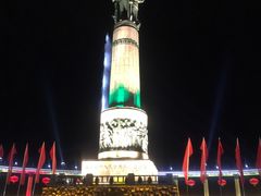 -人民防洪胜利纪念塔