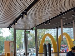 -麦当劳(北苑秋实路店)