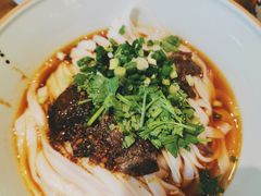 麻辣牛肉米粉-津市刘聋子粉馆岳阳总店