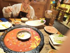 -舒家大院重庆老火锅(纪念塔店)