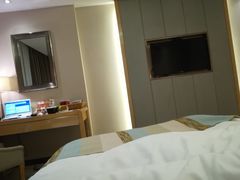 -华雅·云缦酒店(岳阳楼区火车站店)