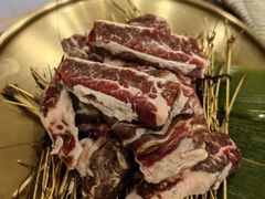 -臻牛烤肉