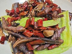 牛干巴炒鸡枞菌-云上千禾(水上店)