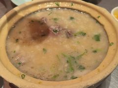 生滚牛肉粥-潮界(虹桥新天地店)