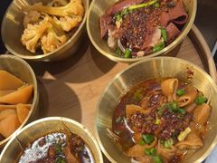 -老房老舍重庆火锅(假日城市店)