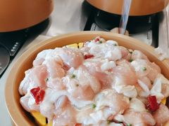 -龍歌自助小火锅(市南金茂湾店)