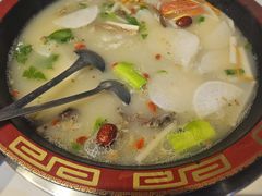 -牛得很·鲜牦牛肉烧烤·牛羊肉菌汤锅(康定店)