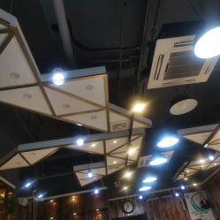 -PE SALON