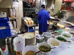 自助取餐区-江三王记牛杂馆(总店)