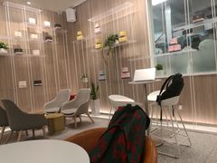 大堂-奈雪的茶(市百一店)