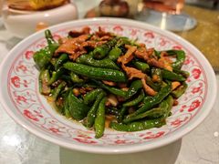 -丽华园·武汉地标楚菜餐厅(青山江滩店)
