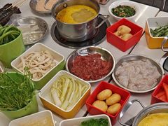 -朱富贵火锅(金融街万达店)