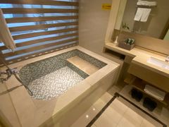 -兴芮温泉度假区