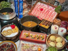 -芸山季·云南野生菌火锅(人民广场来福士店)