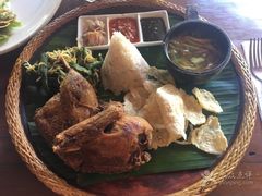 -Pundi Pundi Restaurant
