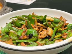 农家小炒肉-新吉阳酒店(檀溪路店)