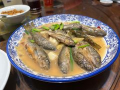 招牌本地溪鱼-天台徐家小吃