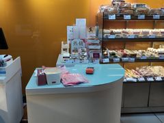 -凯司令西点房(虹桥路站店)