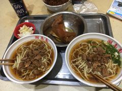 湖南面-李兰英湖南面馆(护国路店)