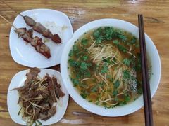 -鑫明明拉面(宁化路店)