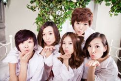 -完美新娘婚纱摄影