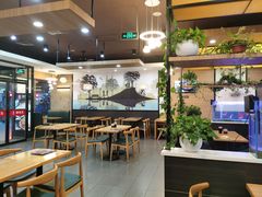 大堂-李先生牛肉面大王(成都东站西广场店)