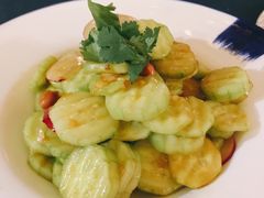 胡椒油炝拌黄瓜-伊带伊路新疆美食府(呼家楼店)