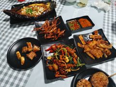 -乔岩保应烧烤店