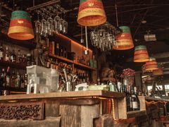 -城墙外BAR