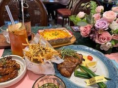 -秘密旅行Bonjour(黑金冠 江南西店)
