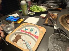-铭牛烧肉·和牛海鲜自助(高新月牙湖店)