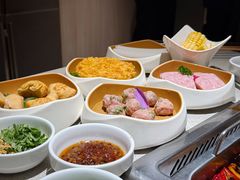 -海底捞火锅鲜切牛肉主题店(长寿路店)