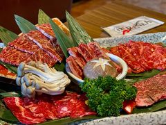 -炼火烤肉店