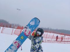 -鳌山滑雪度假区