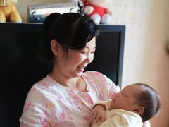 -爱的果实月嫂育婴师(世纪东方店)