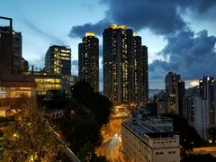 -香港大学