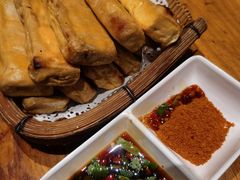 -老滇山寨•云南特色菜•地方菜•民族风情歌舞表演(金碧店)