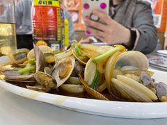 -覃记海鲜美食餐厅