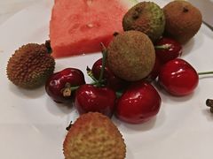 -金马门国际美食百汇(珞喻路店)